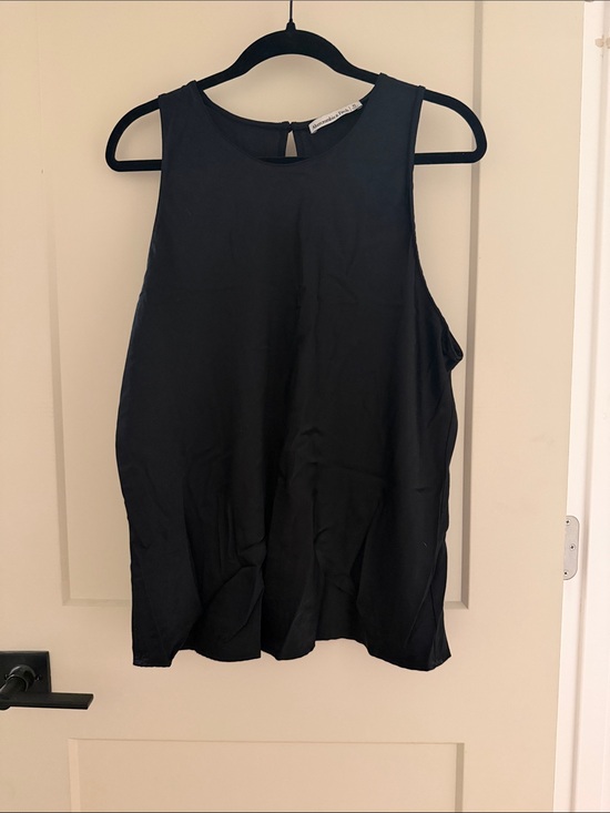 Abercrombie & Fitch Tops - Abercrombie & Fitch Black Satin Sleeveless Tank Top